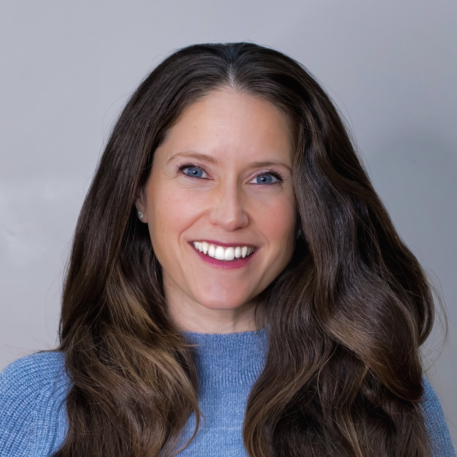 Headshot of Shannon Olivieri Hovis